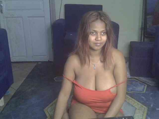 Bellalabelle webcam