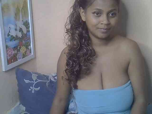 Bellalabelle webcam