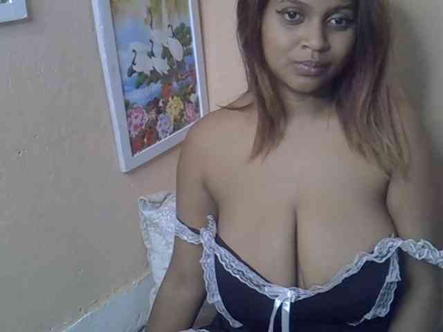 Bellalabelle webcam