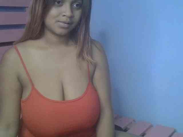 Bellalabelle webcam