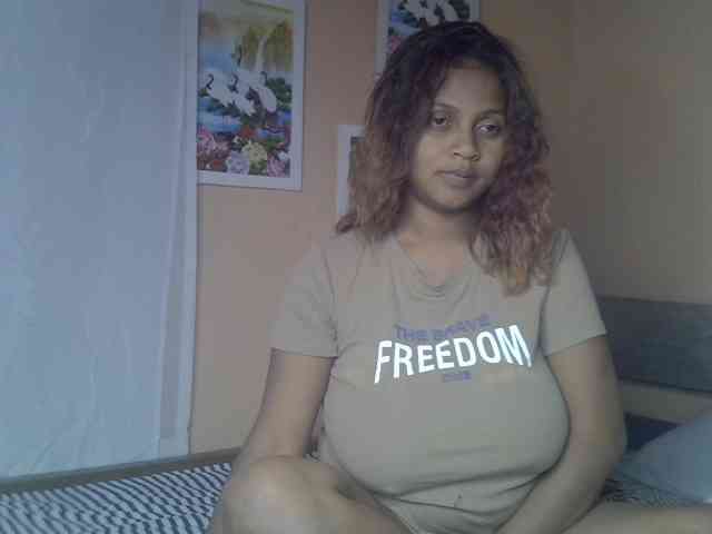 Bellalabelle webcam