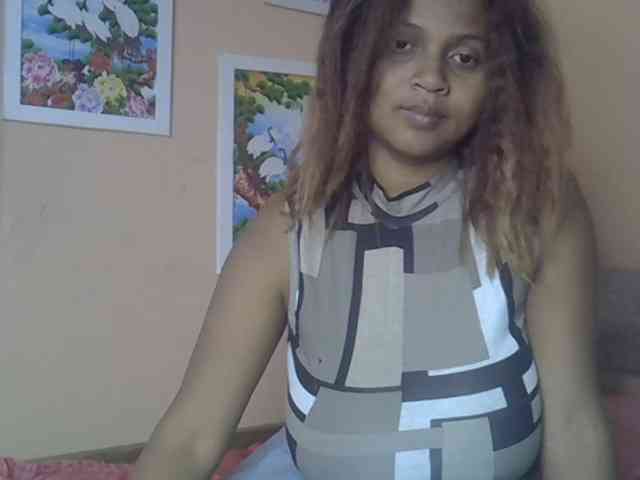 Bellalabelle webcam