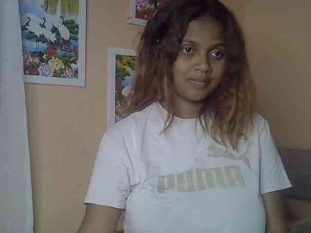 Bellalabelle webcam