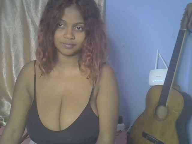 Bellalabelle webcam