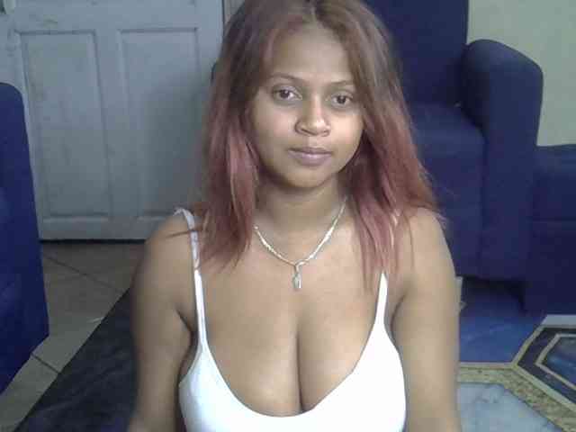Bellalabelle webcam