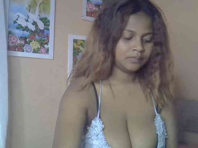 Bellalabelle webcam