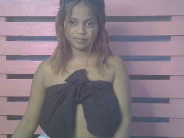 Bellalabelle webcam