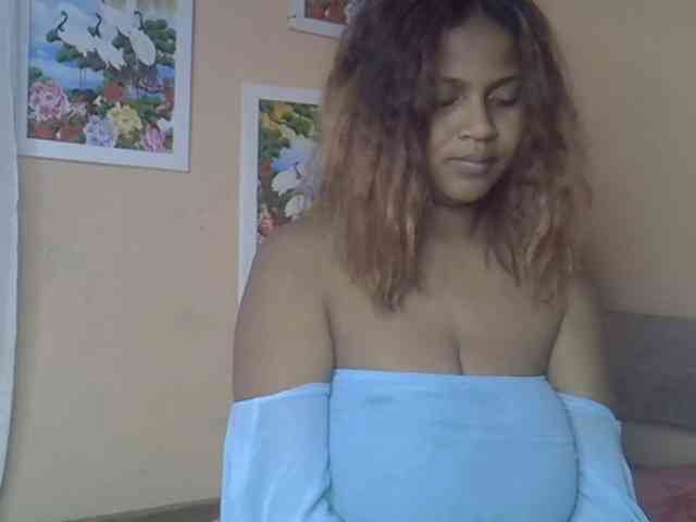 Bellalabelle webcam