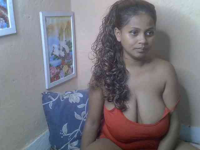 Bellalabelle webcam