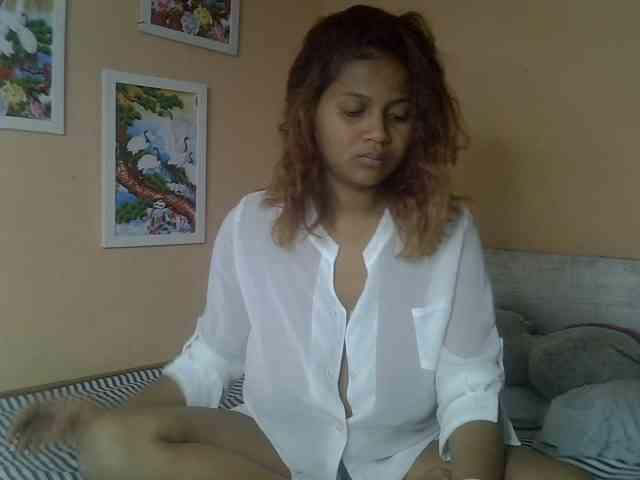 Bellalabelle webcam