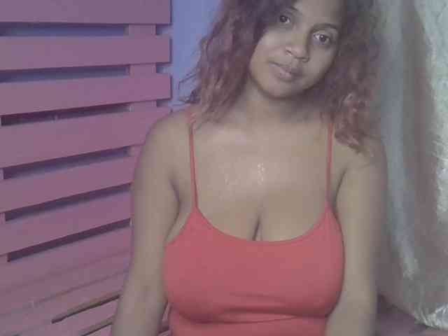 Bellalabelle webcam