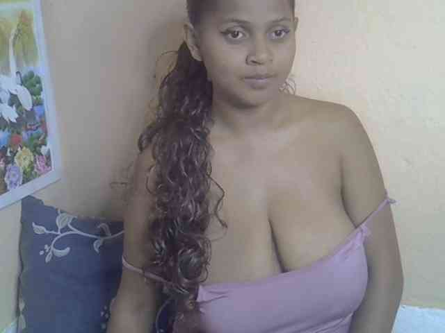 online chatting Bellalabelle