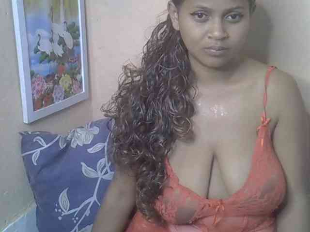 Bellalabelle webcam