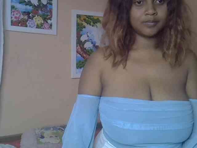 Bellalabelle webcam