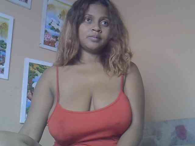 Bellalabelle webcam