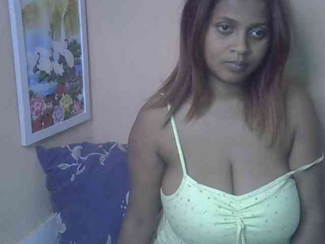Bellalabelle webcam