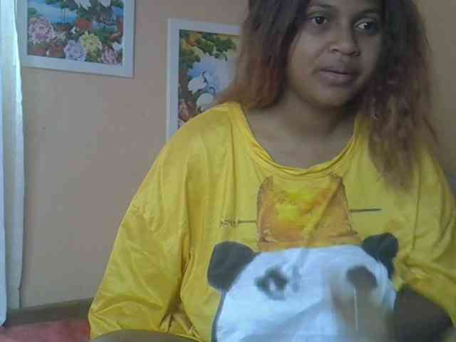 Bellalabelle webcam