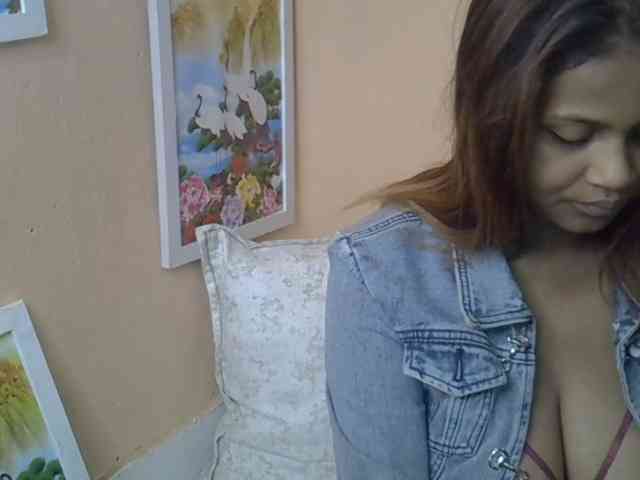 Bellalabelle webcam