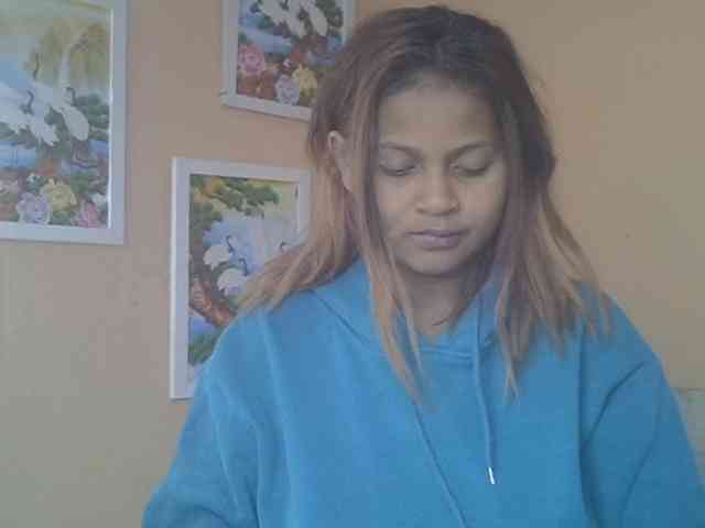 Bellalabelle webcam