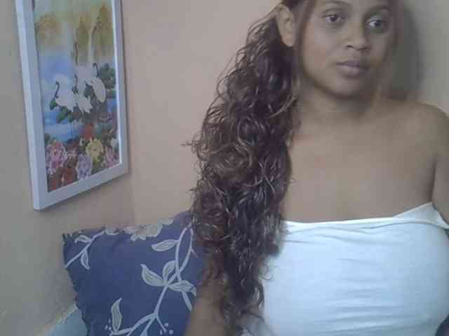 Bellalabelle webcam