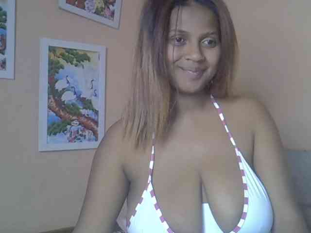Bellalabelle webcam