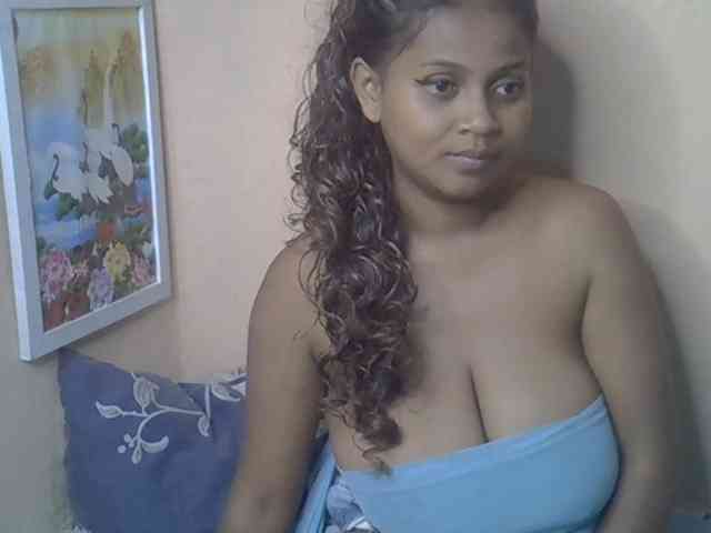 Bellalabelle webcam