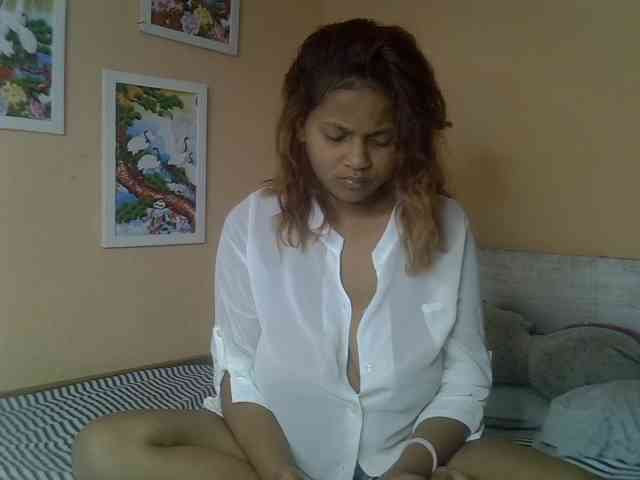 Bellalabelle webcam