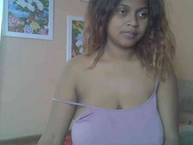 Bellalabelle webcam