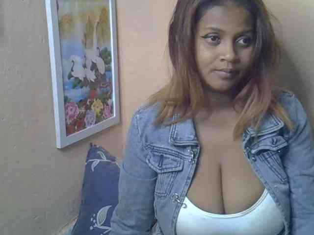 Bellalabelle webcam