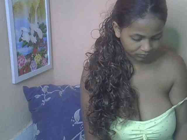 Bellalabelle webcam