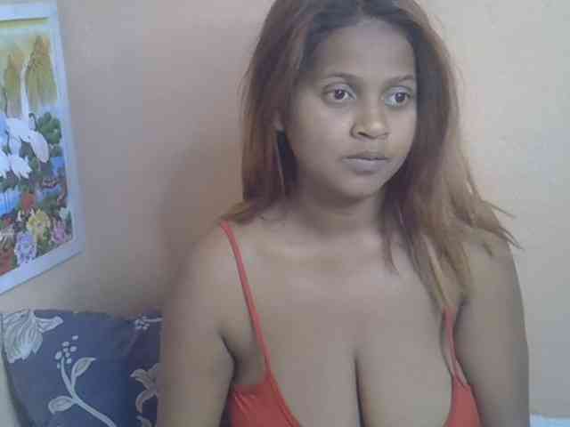 Bellalabelle webcam