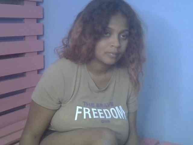Bellalabelle webcam