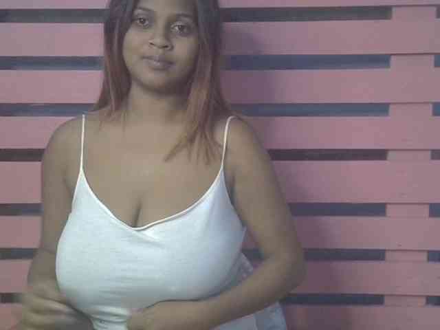 Bellalabelle webcam