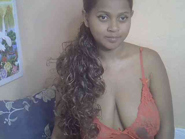Bellalabelle webcam