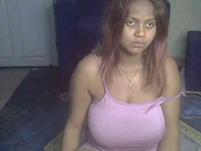 Bellalabelle webcam