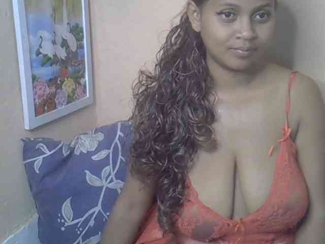 Bellalabelle webcam