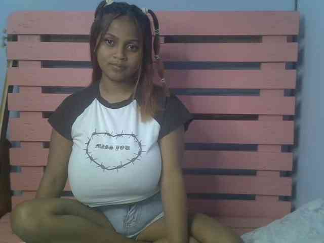 Bellalabelle webcam
