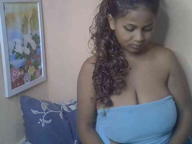 Bellalabelle webcam