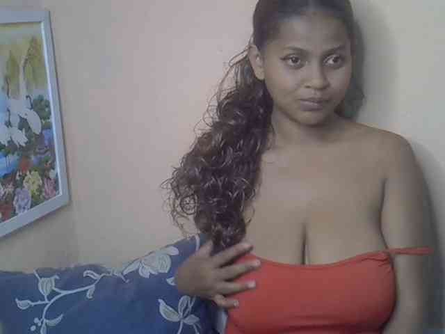 Bellalabelle webcam