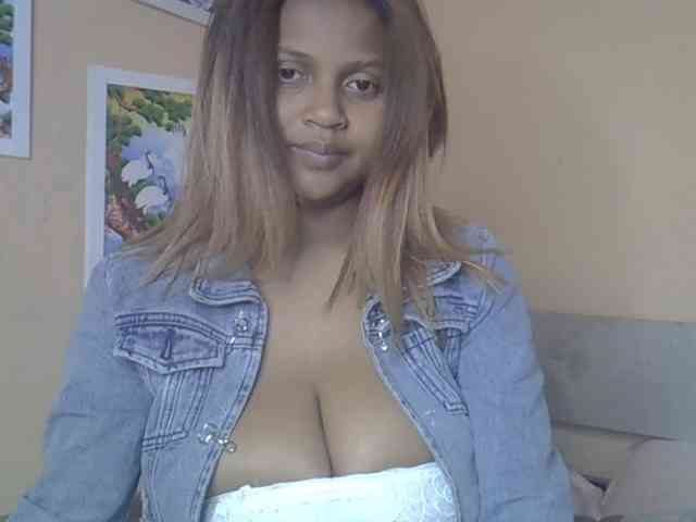 Bellalabelle webcam