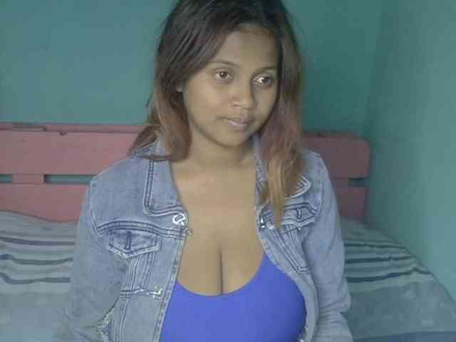Bellalabelle webcam