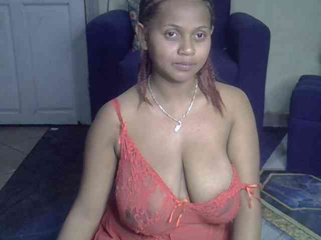 Bellalabelle webcam