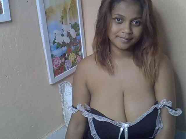 Bellalabelle webcam