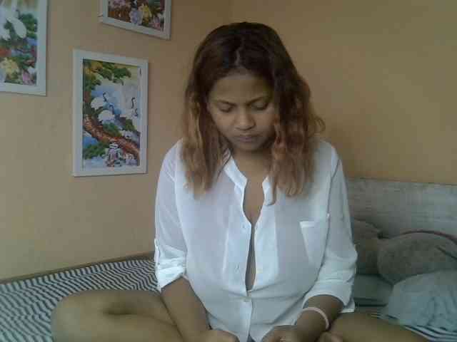 Bellalabelle webcam
