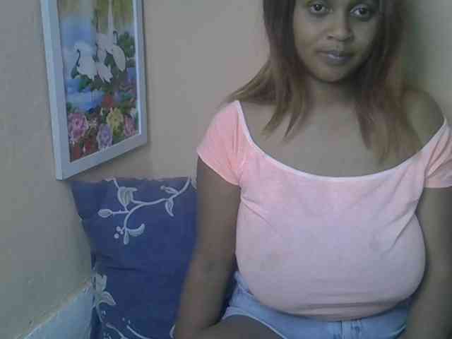 Bellalabelle webcam