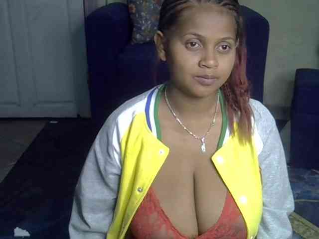 Bellalabelle webcam