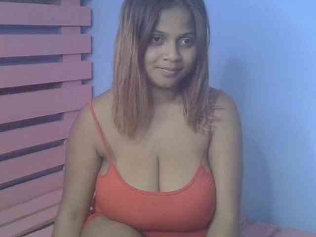 Bellalabelle webcam