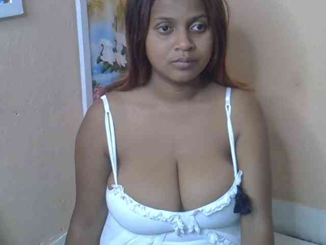Bellalabelle webcam