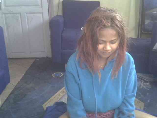 Bellalabelle webcam