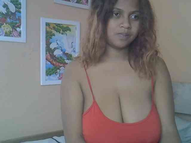 Bellalabelle webcam